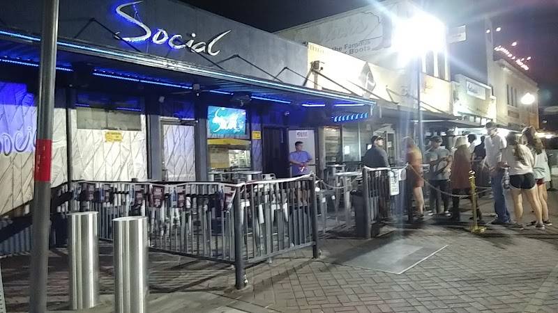 Social Lounge